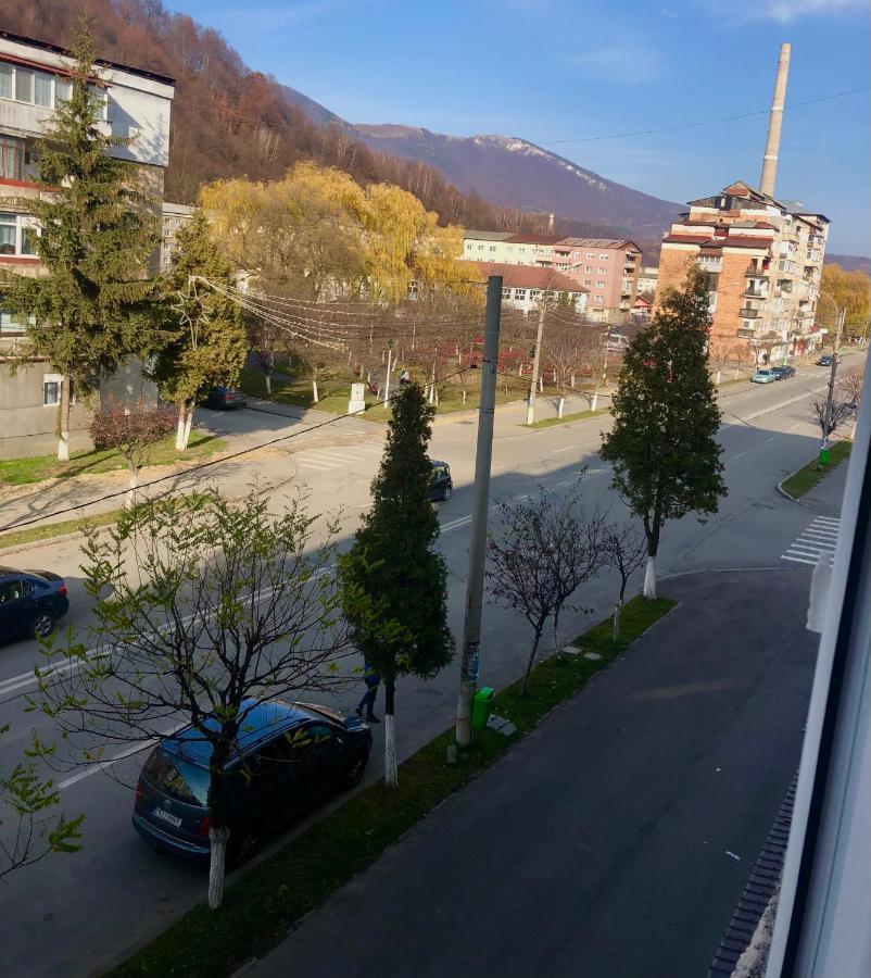 La SYMO apartament STRAJA Lupeni Lupeni  Exterior foto