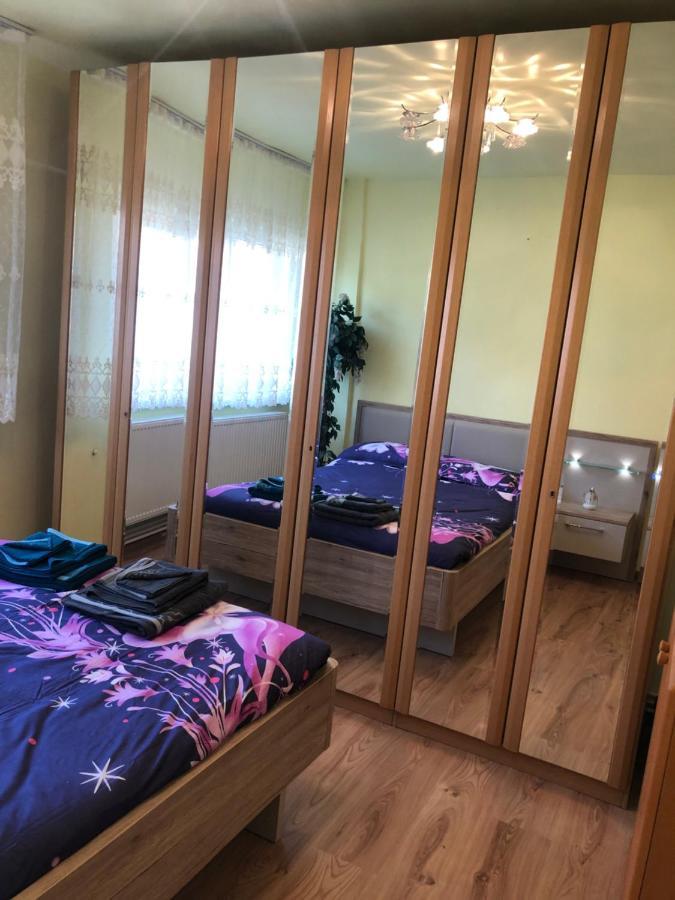La SYMO apartament STRAJA Lupeni Lupeni  Exterior foto
